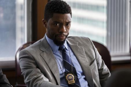 Detective Andre Davis im Verhör der Internen Ermittlung