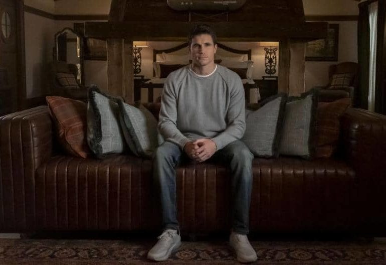 Resident Evil Reboot | Robbie Amell an Bord