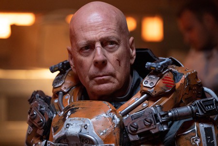 Bruce Willis in Cosmic Sin