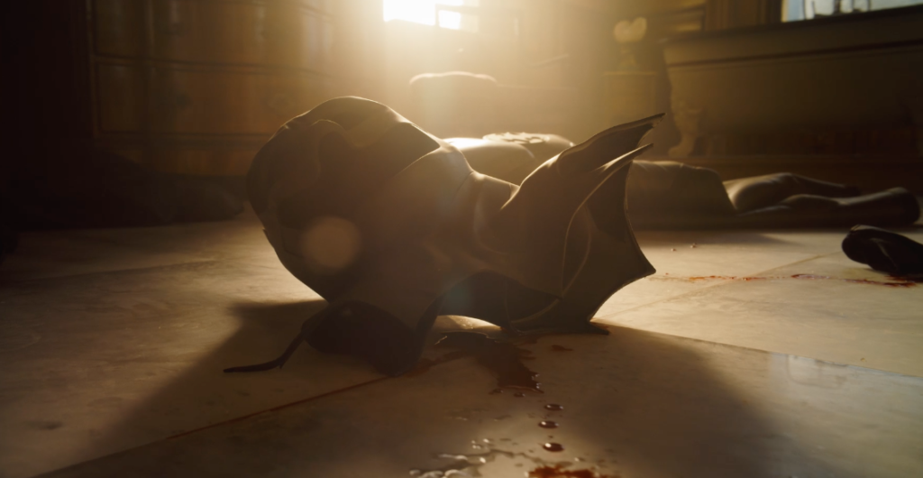 The Flash Film- Die Batman Maske auf dem Boden