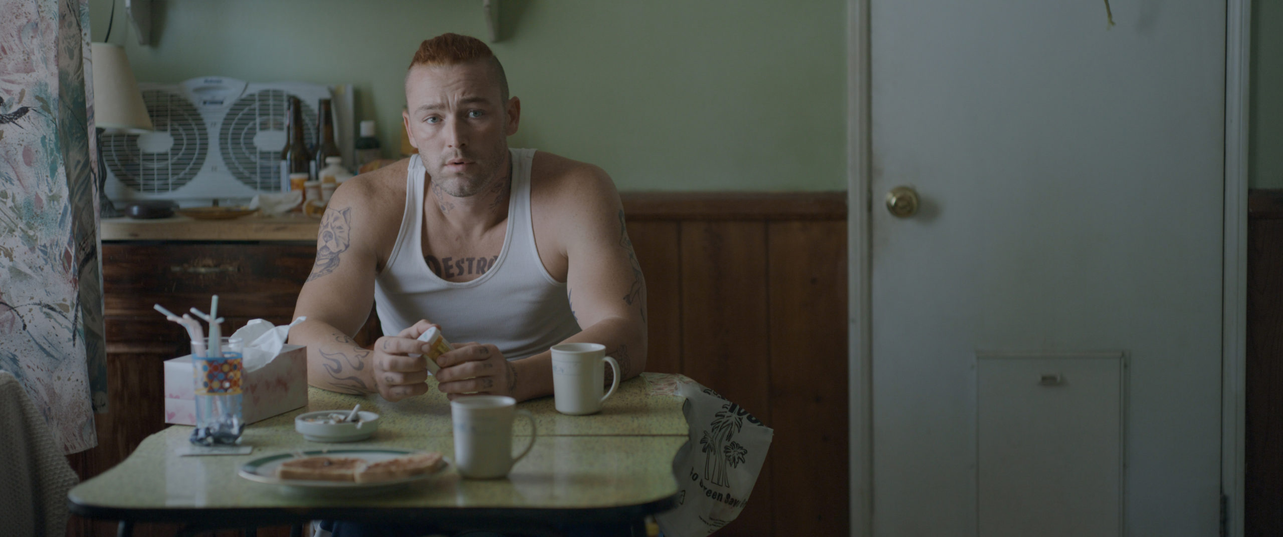 Marvin ( Jake Mc Laughlin) in Home