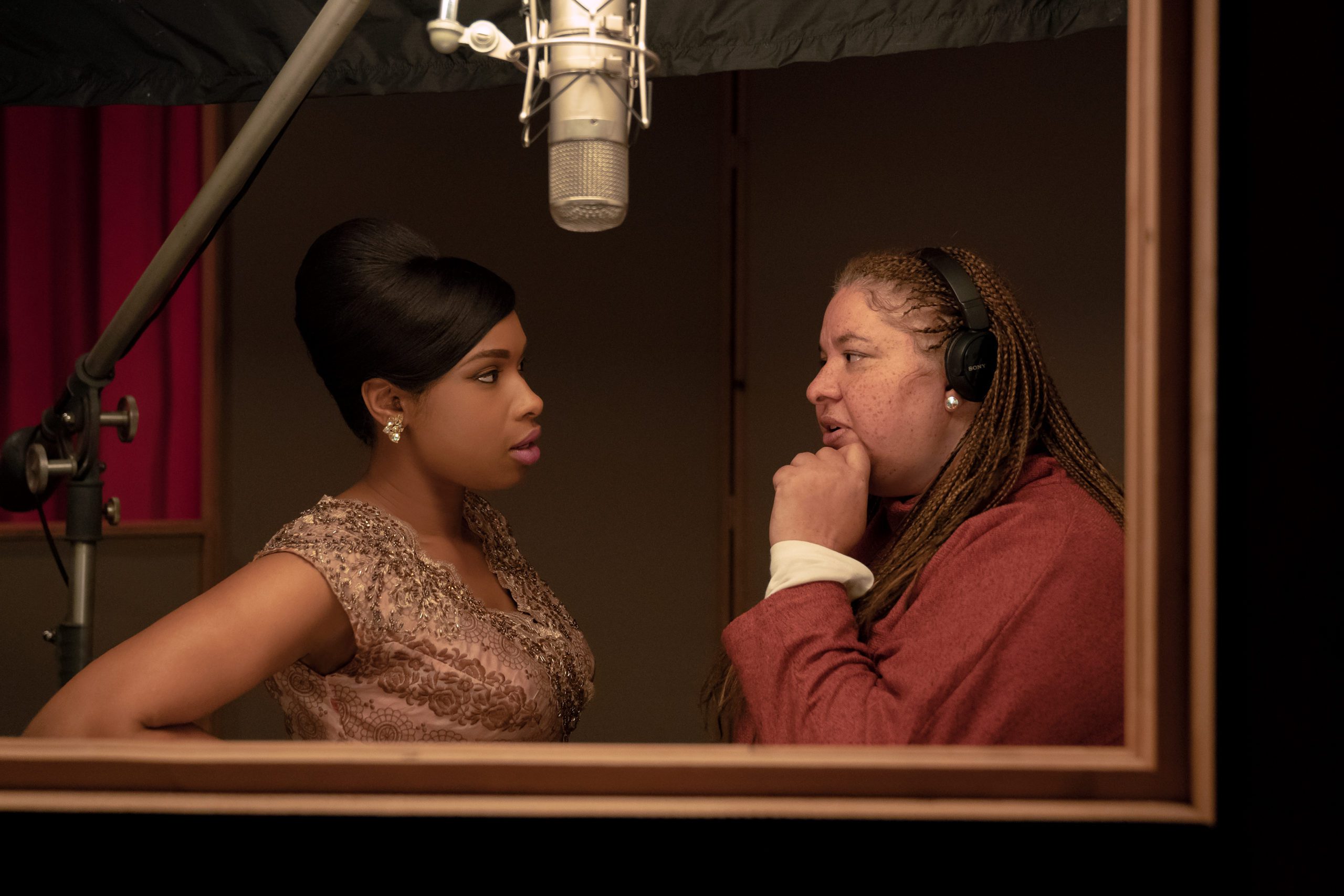 Darsteller Jennifer Hudson und Regisseurin Liesl Tommy am Set von "RESPECT"