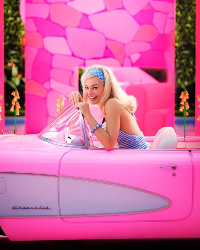 Erstes Foto zeigt Margot Robbie als Barbie