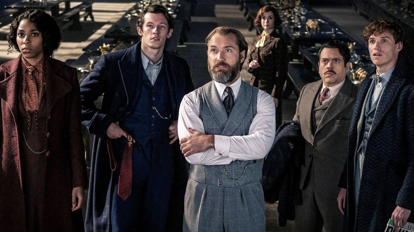 Jessica Williams, Callum Turner, Victoria Yeates, Jude Law, Dan Fogler, Eddie Redmayne in Phantastische Tierwesen: Dumbledores Geheimnisse