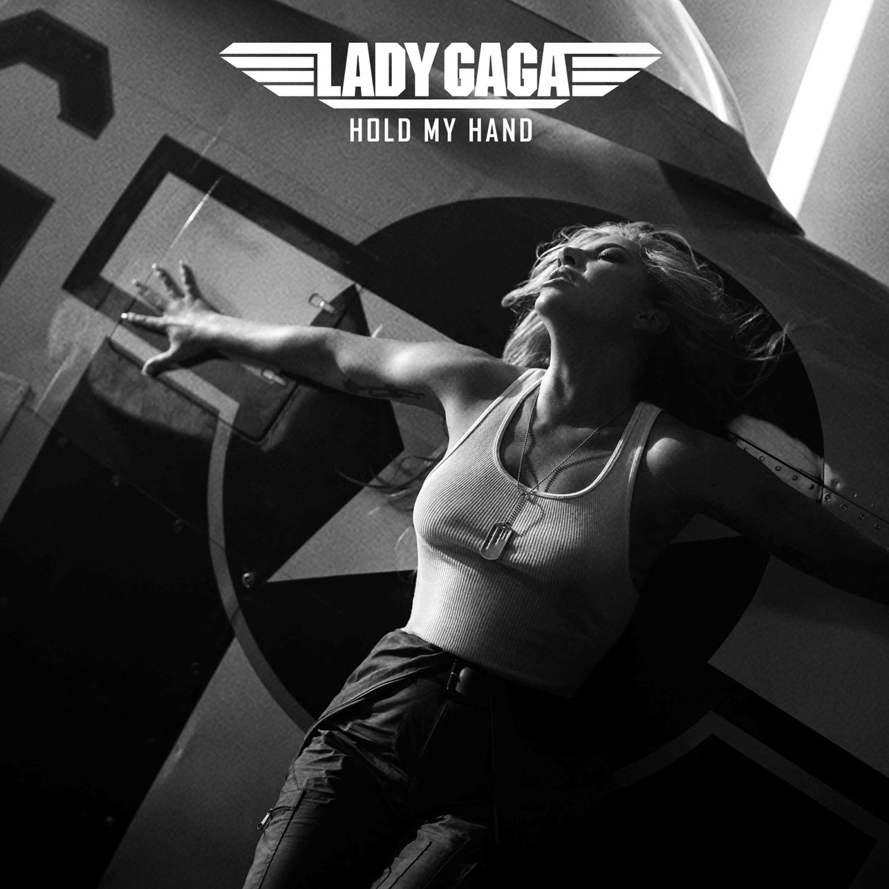 Top Gun: Maverick | Neues Musikvideo von Lady Gaga zum Film Song