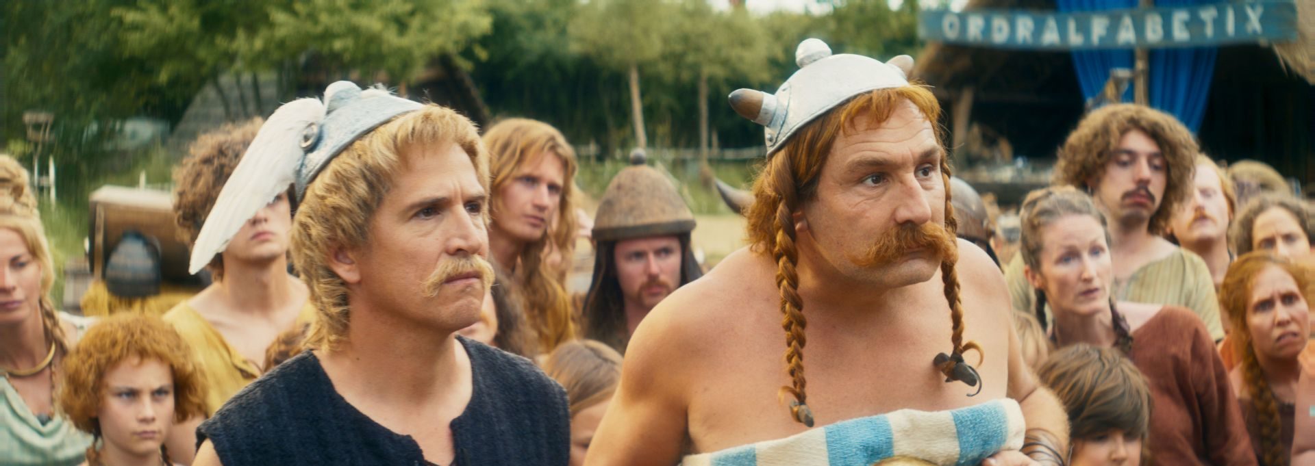 Die beiden unzertrennlichen Helden sind gerne bereit, der Prinzessin bei der Rettung ihrer Mutter und der Befreiung ihres Landes zu helfen. Und so beginnt eine lange Reise und ein großes Abenteuer auf dem Weg nach China.