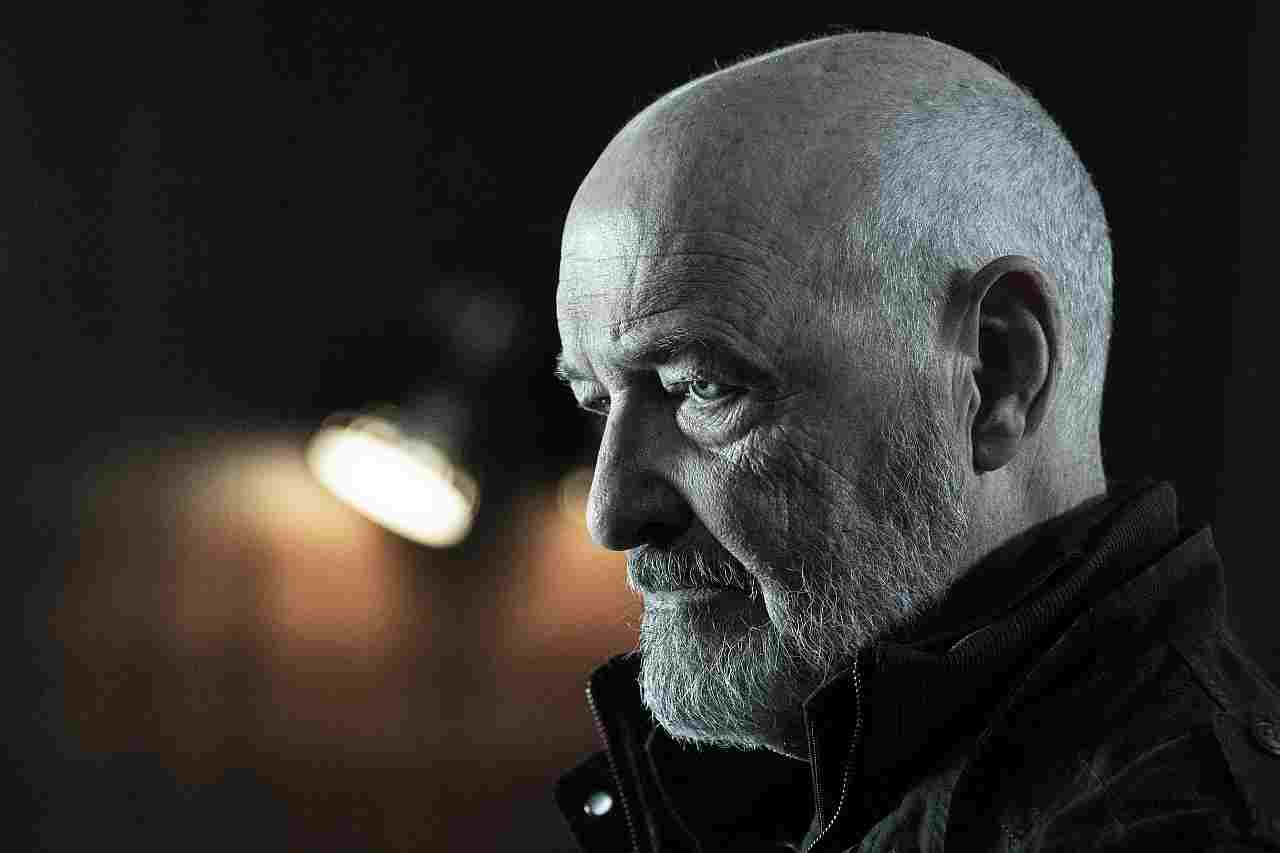 Terry O'Quinn als Major General Beale - The Walking Dead: The Ones Who Live