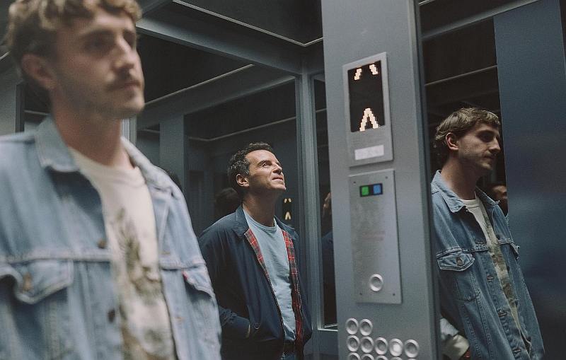 (L-R) Paul Mescal und Andrew Scott in All of us Strangers 