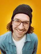 LINA LARISSA STRAHL ist EINI, das EINHORN