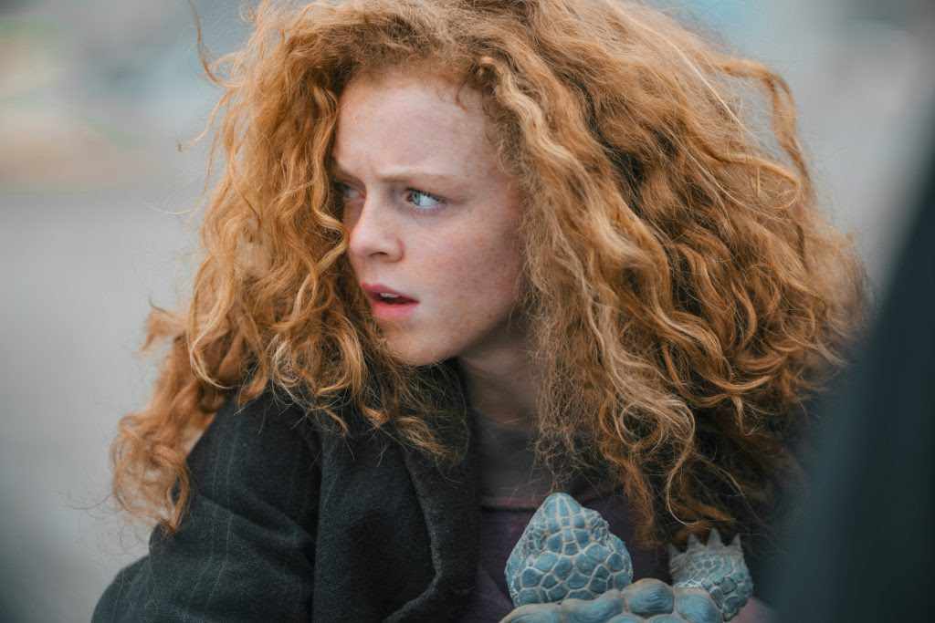 Alexa Goodell als Momo