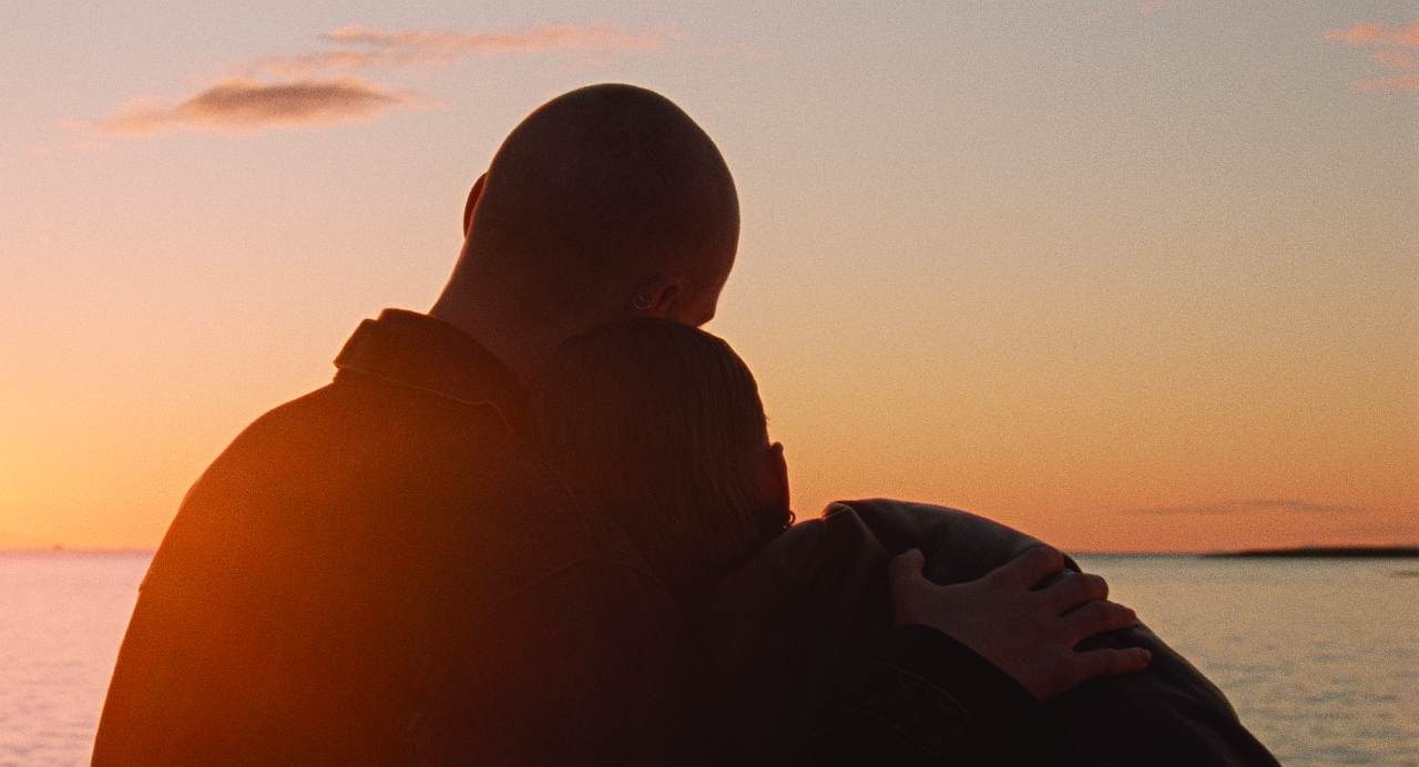 WHEN THE LIGHT BREAKS