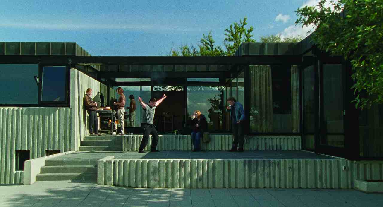 WHEN THE LIGHT BREAKS