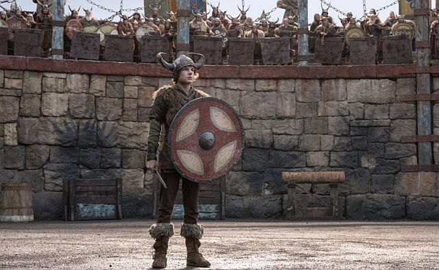 MASON THAMES IN DRACHENZÄHMEN LEICHT GEMACHT