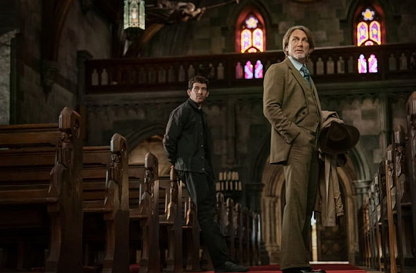 WAKEUP DEAD MAN: A KNIVES OUT MYSTERY