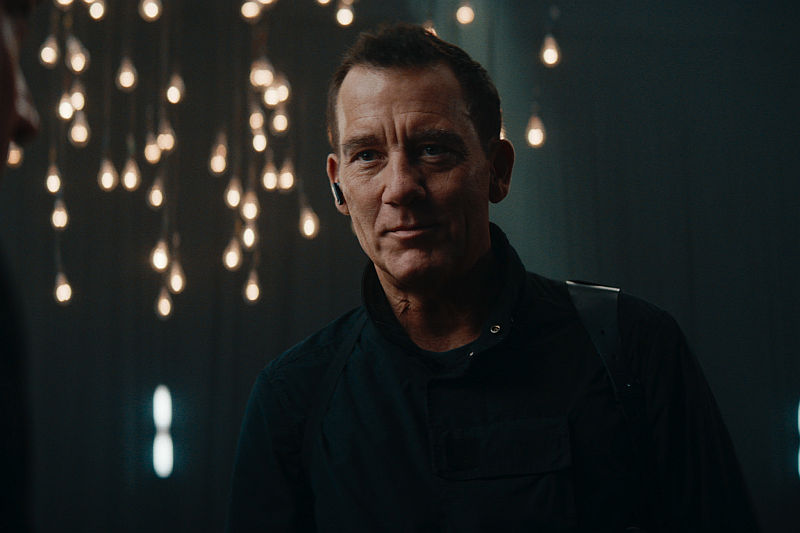 Clive Owen in CLEANER