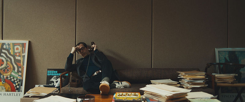 Jeremy Strong als Jon Landau in 20th Century Studios' SPRINGSTEEN: DELIVER ME FROM NOWHERE.